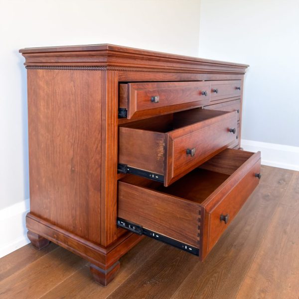 Florentino Solid Wood Dresser | Classic Handcrafted Bedroom Dresser 01-03
